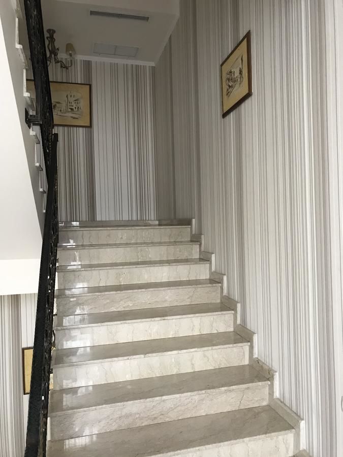 Отель Hotel Golden Palace Мамая-13